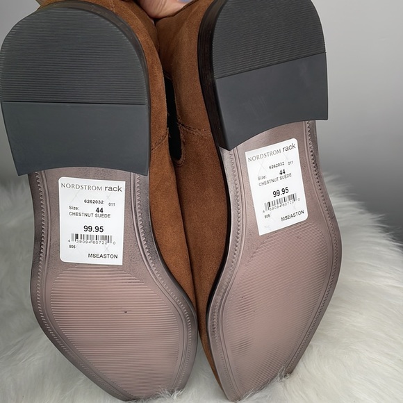 BP | MS Easton Water Resistant Suede Chelsea Boot - Picture 12 of 17